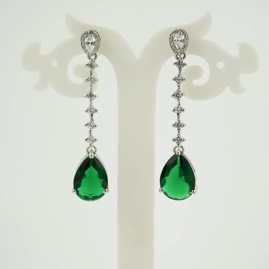 Elegant earrings with emeralds S (1).webp