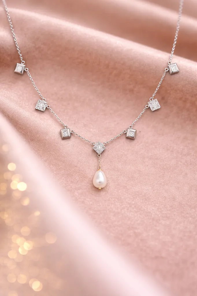 Elysia Charm Pendant (1).webp