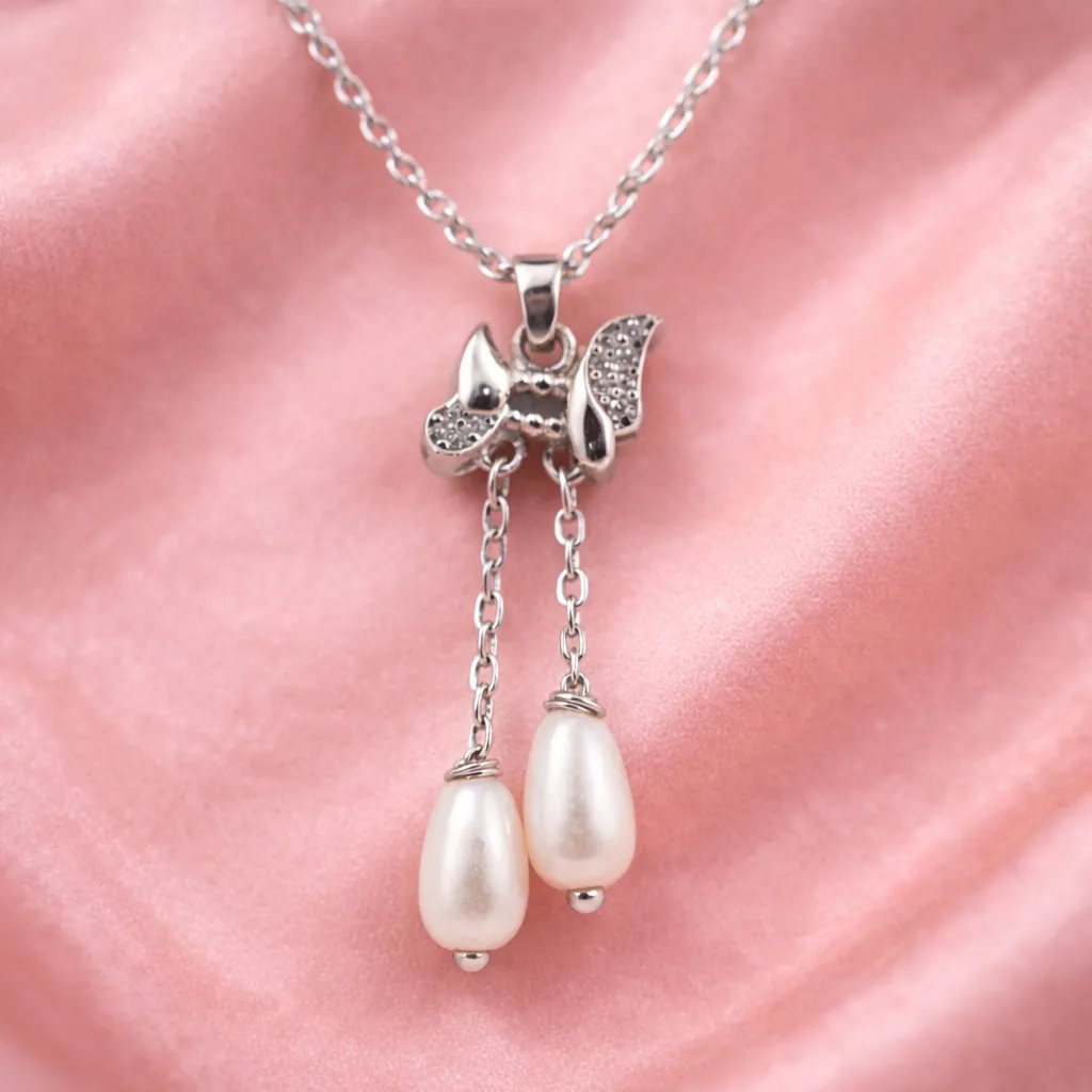 Butterfly pendant with pearls S (2).webp